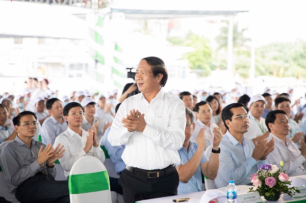 Tham dự buổi lễ có ông Lê Văn Thành – Ủy viên TƯ Đảng, Bí thư thành ủy, Chủ tịch HĐND thành phố Hải Phòng